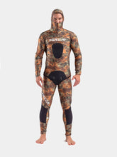 HISEA 5mm Open Cell Beavertail 2 Piece Camo Wetsuit